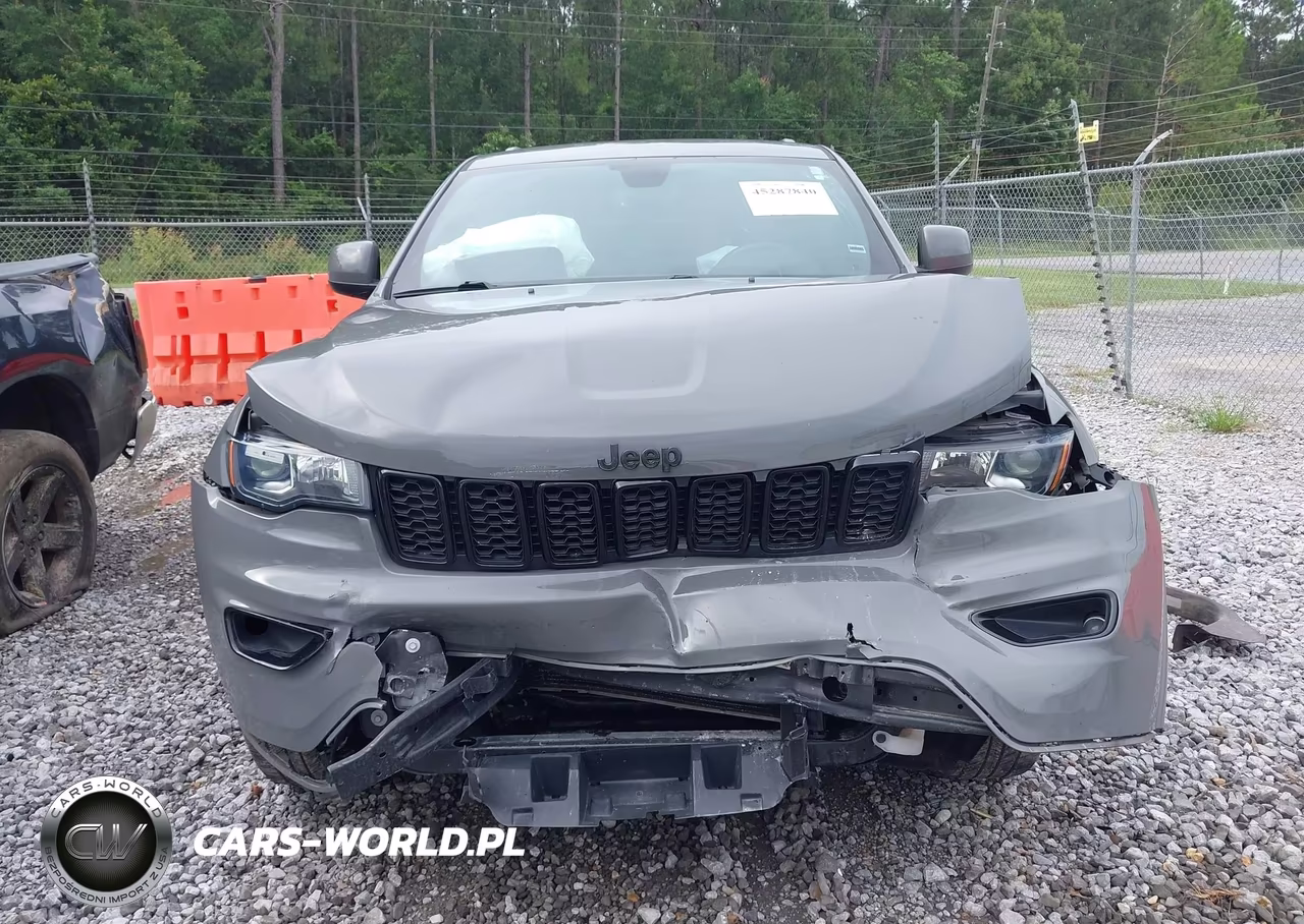 2020 Jeep Grand Cherokee Altitude 4X2 VIN:1C4RJEAG7LC170498 - 12