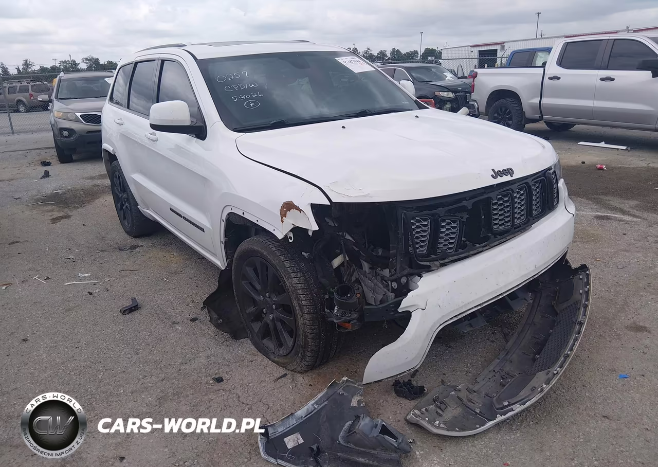 2017 Jeep Grand Cherokee Altitude 4X2 – zdjęcie 1 z 17