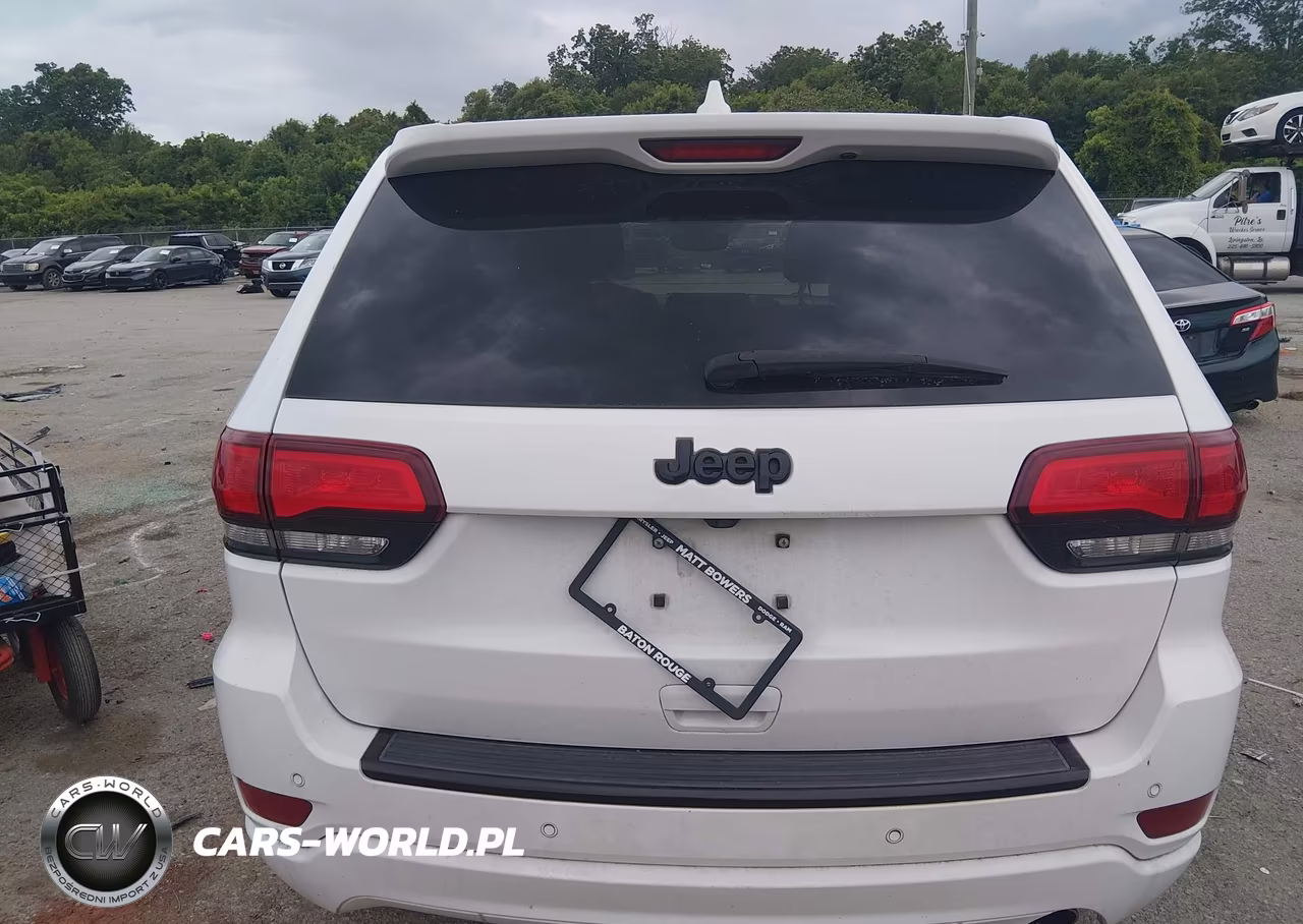 2017 Jeep Grand Cherokee Altitude 4X2 VIN:1C4RJEAG6HC770257 - 17