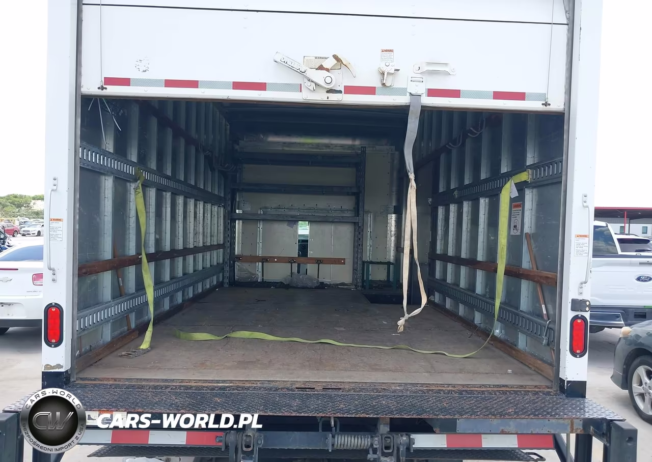 2019 Ford E-350 Cutaway VIN:1FDWE3FS0KDC12605 - 6