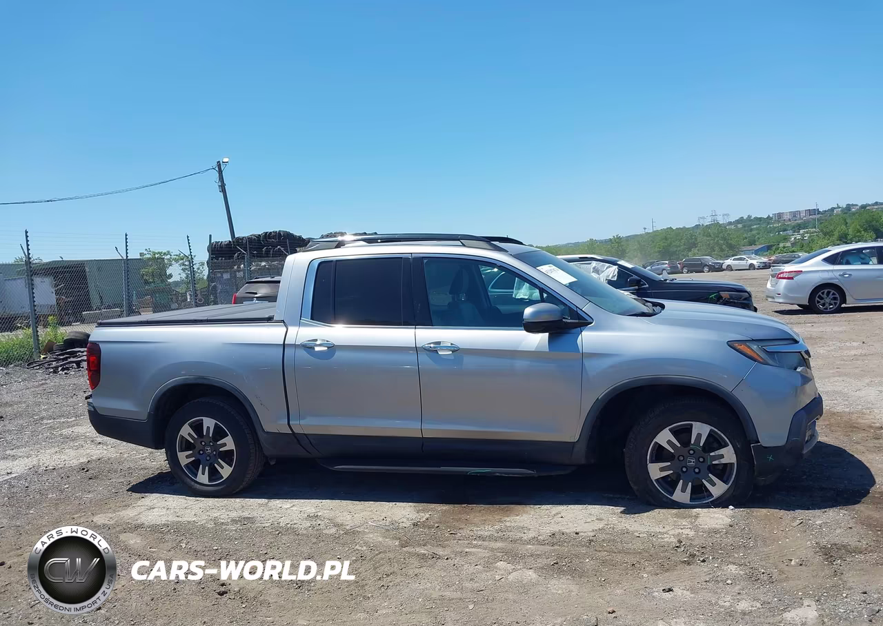 2017 Honda Ridgeline Rtl-E VIN:5FPYK3F71HB002525 - 13