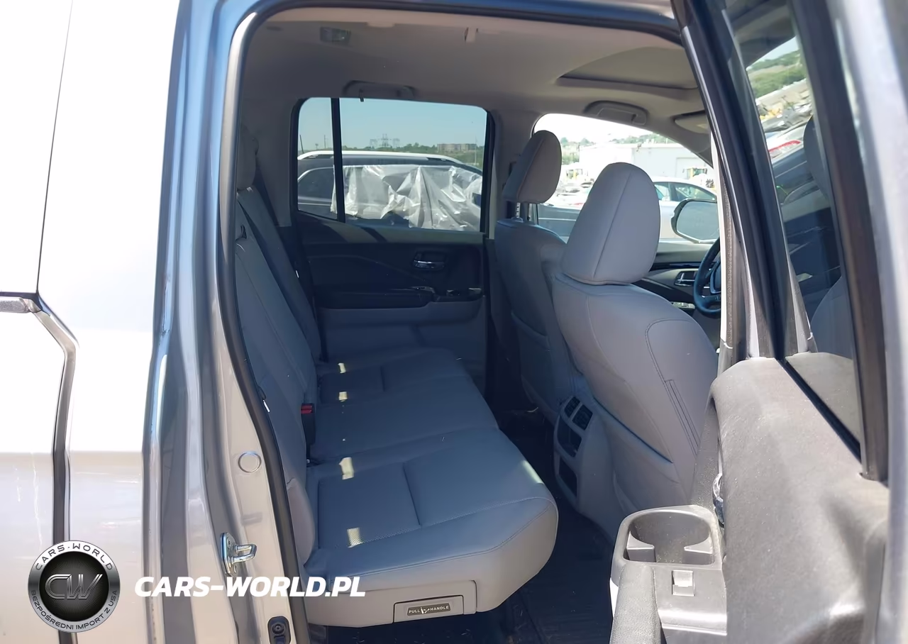 2017 Honda Ridgeline Rtl-E VIN:5FPYK3F71HB002525 - 8