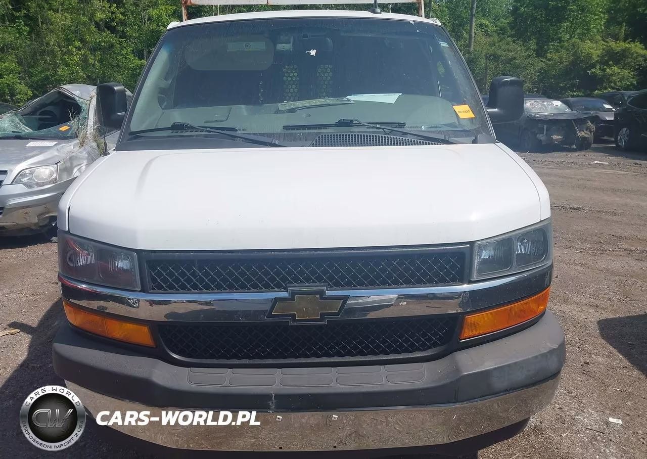 2019 Chevrolet Express 2500 Work Van VIN:1GCWGAFG0K1307259 - 12