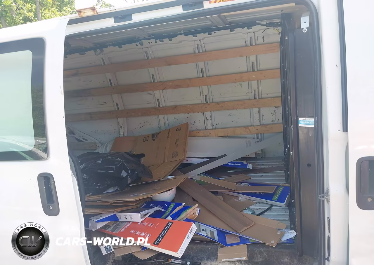 2019 Chevrolet Express 2500 Work Van VIN:1GCWGAFG0K1307259 - 8