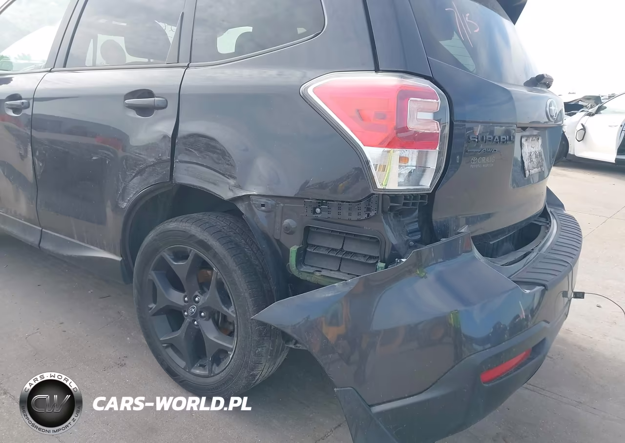 2018 Subaru Forester 2.5I Premium VIN:JF2SJAGC3JH581221 - 6
