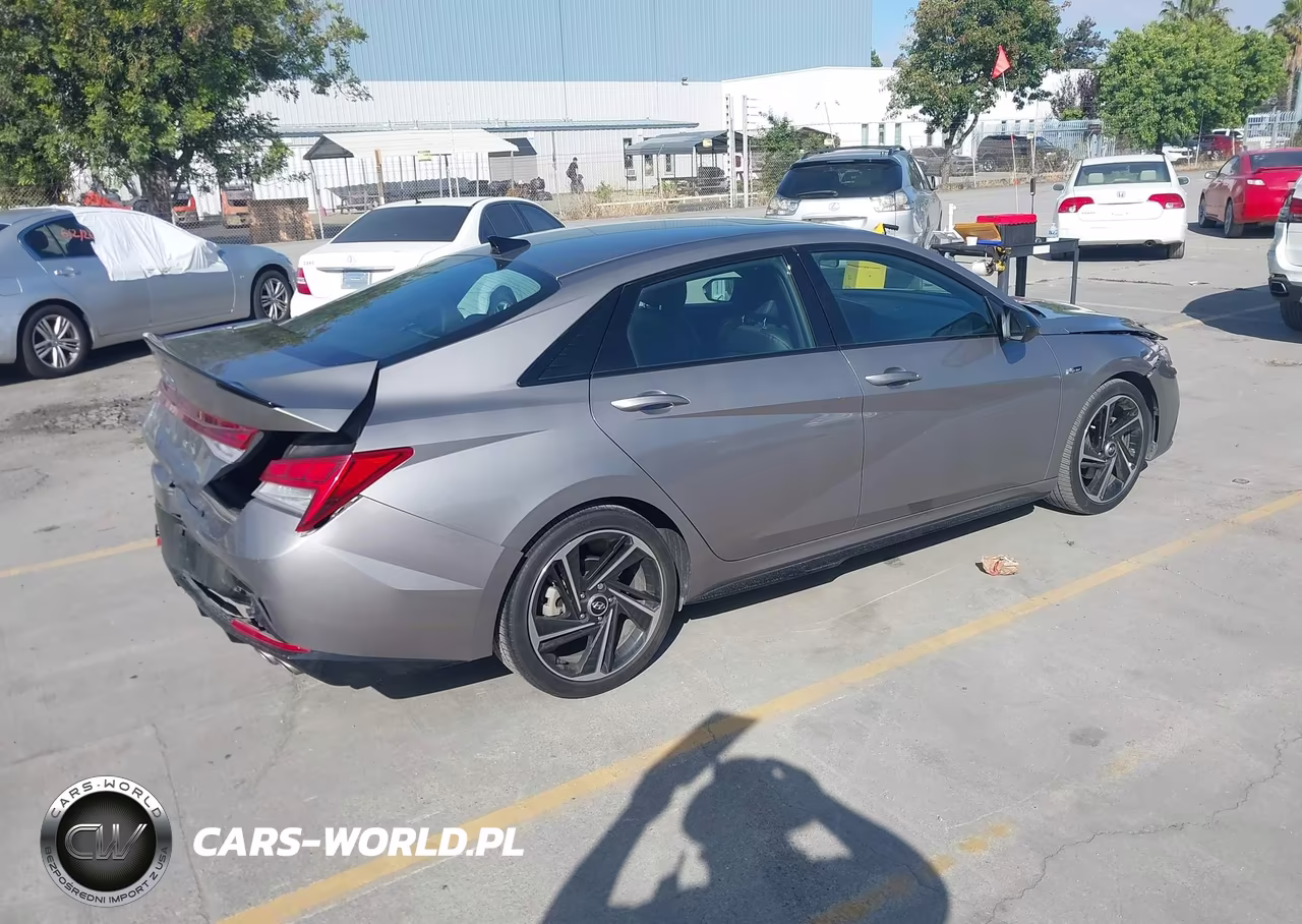2023 Hyundai Elantra N Line VIN:KMHLR4AF5PU497719 - 4