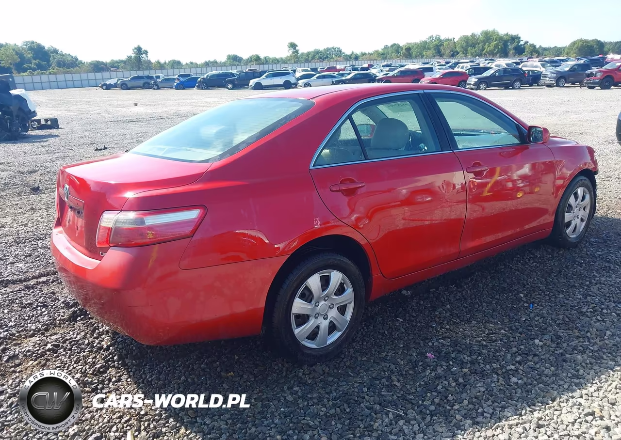 2007 Toyota Camry Le VIN:4T1BE46KX7U109008 - 4