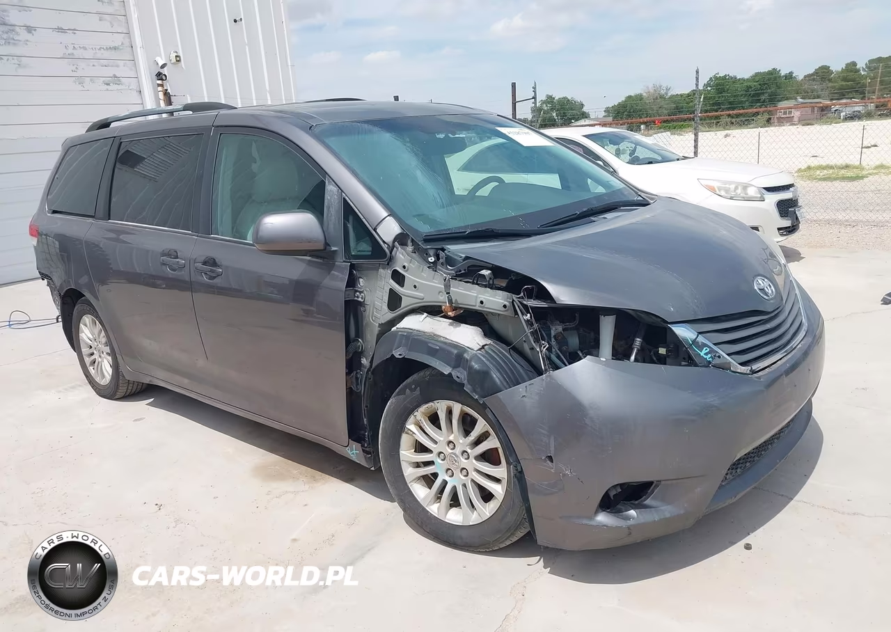 2011 Toyota Sienna Xle V6