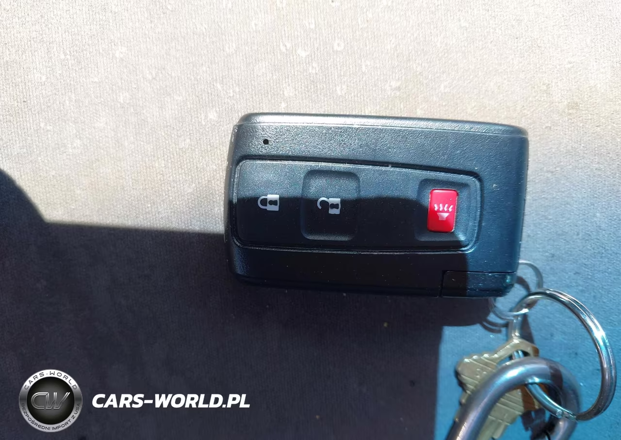 2008 Toyota Prius VIN:JTDKB20U387762243 - 11