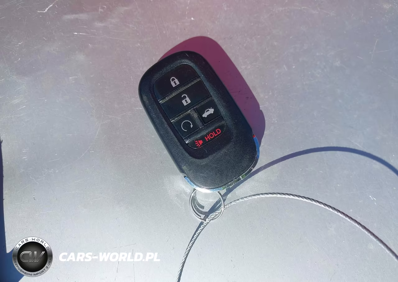 2023 Honda Accord Hybrid Sport-L VIN:1HGCY2F70PA025900 - 11