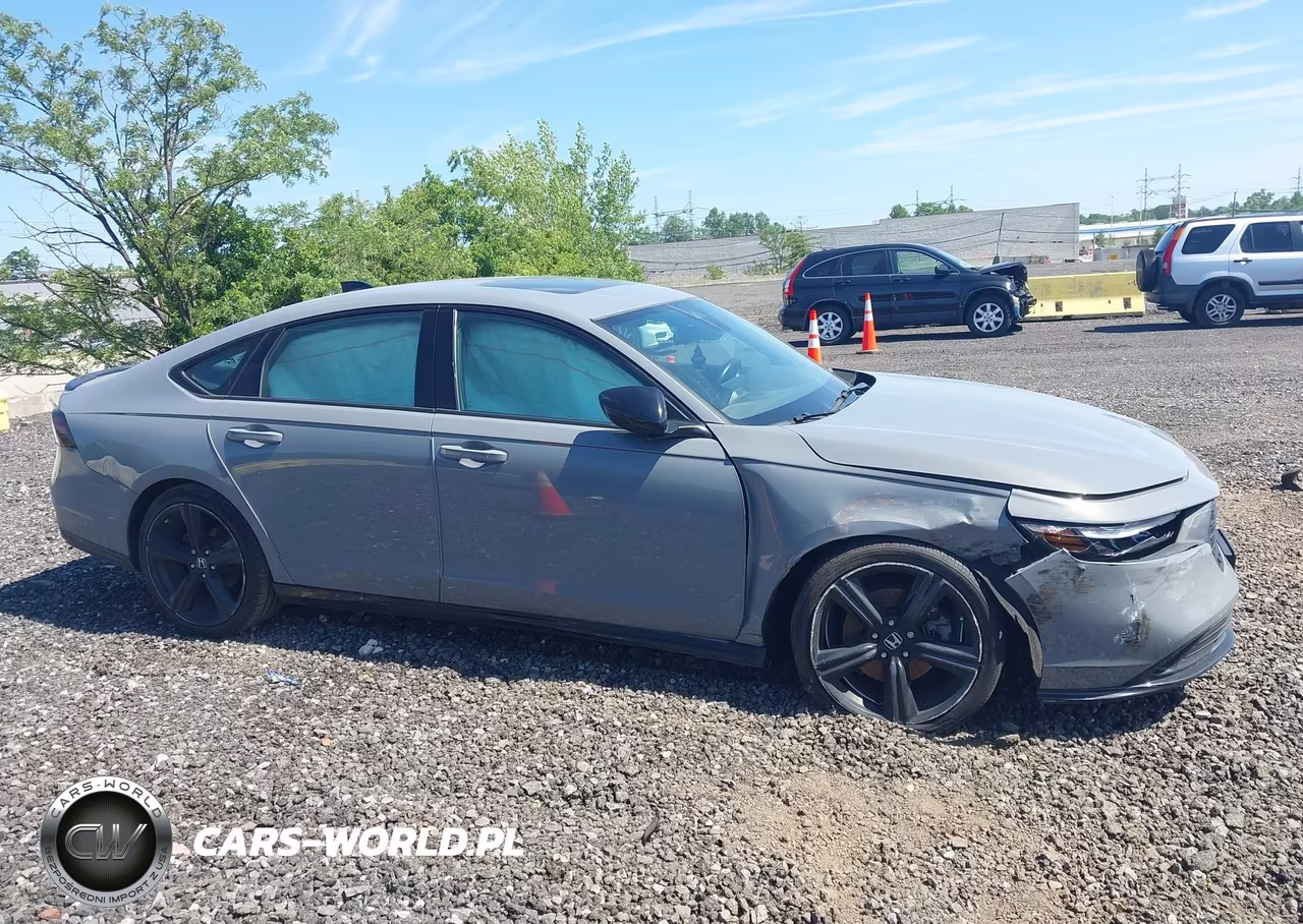 2023 Honda Accord Hybrid Sport-L VIN:1HGCY2F70PA025900 - 13