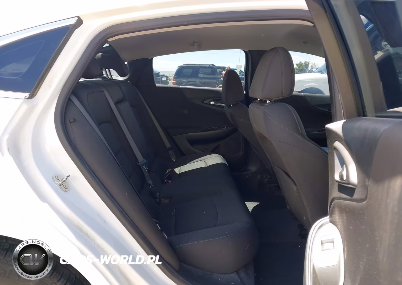 2019 Chevrolet Malibu Lt VIN:1G1ZD5ST7KF223533 - 8
