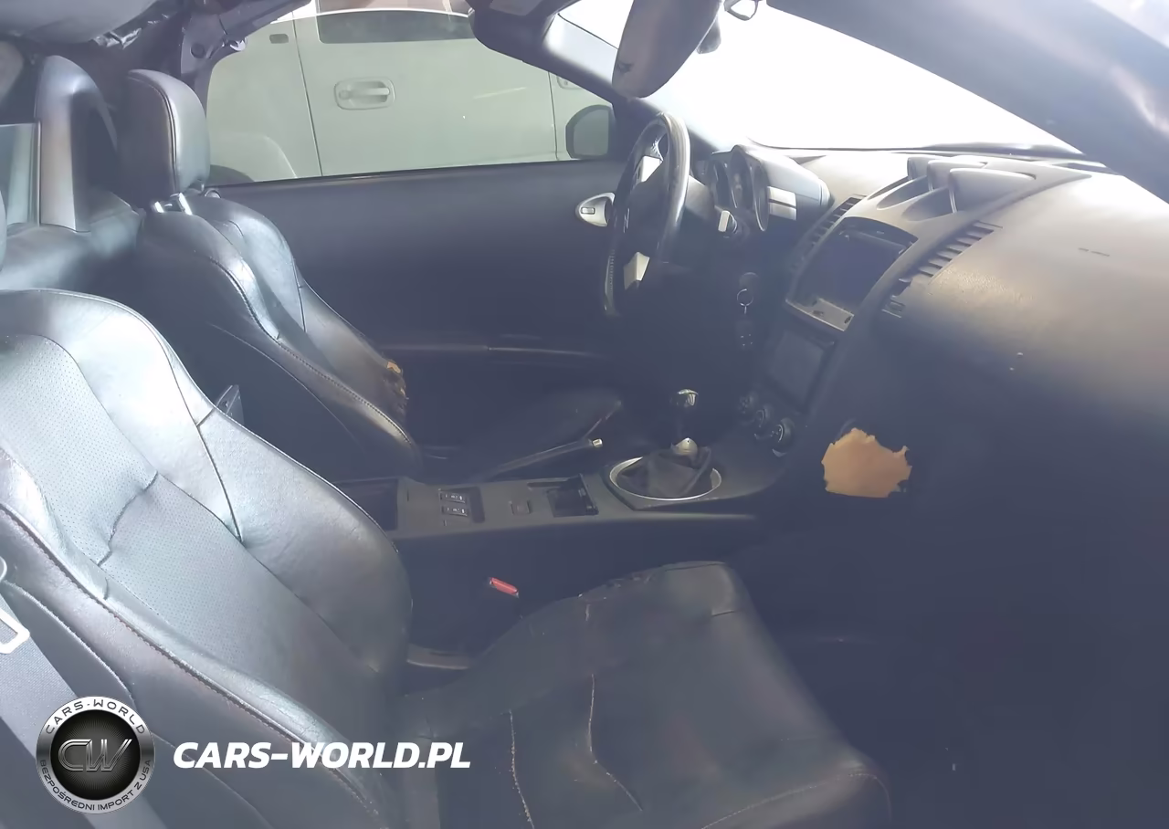2004 Nissan 350Z Touring VIN:JN1AZ36A44T012381 - 5