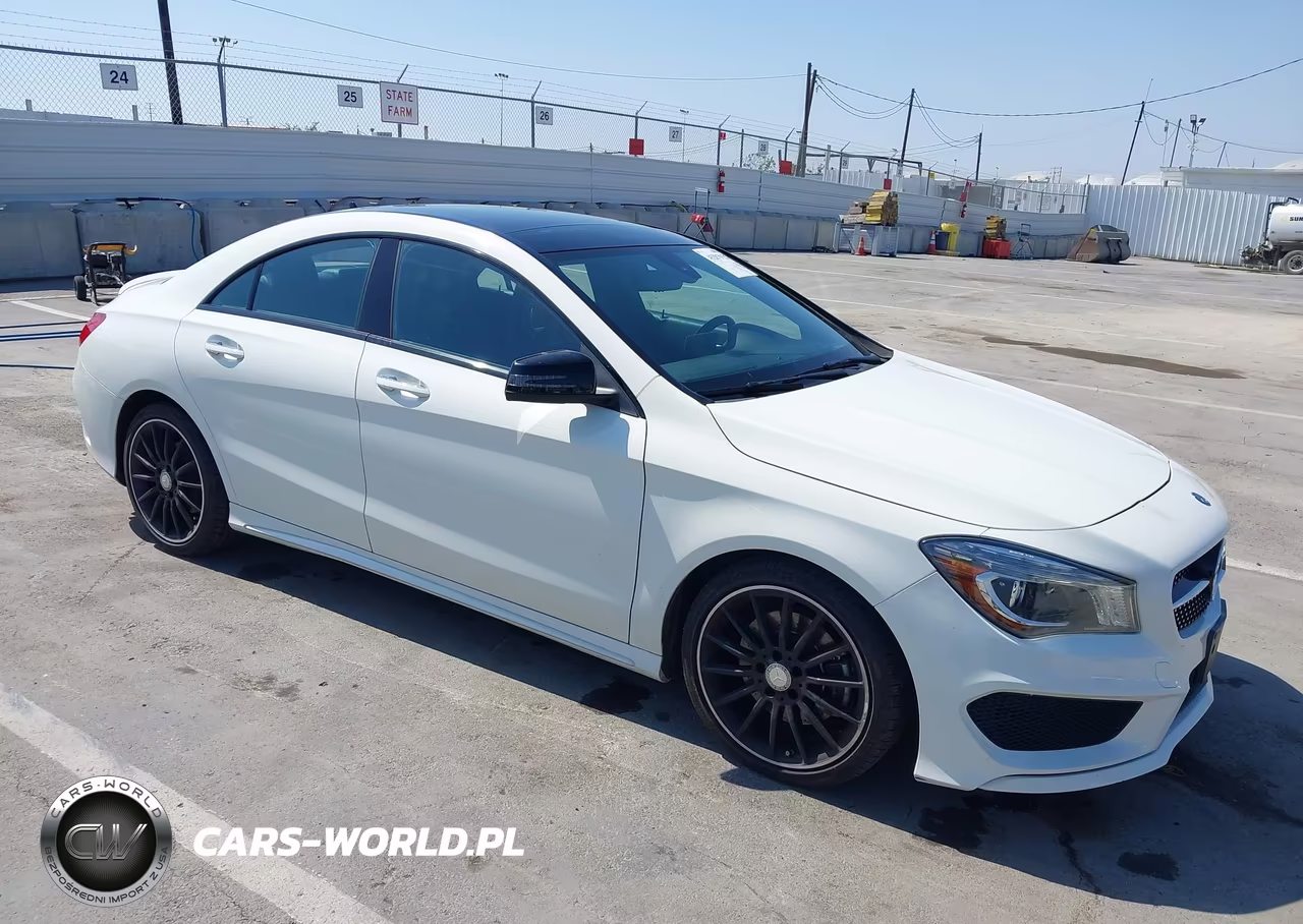 2016 Mercedes-Benz Cla 250 4Matic – zdjęcie 1 z 16