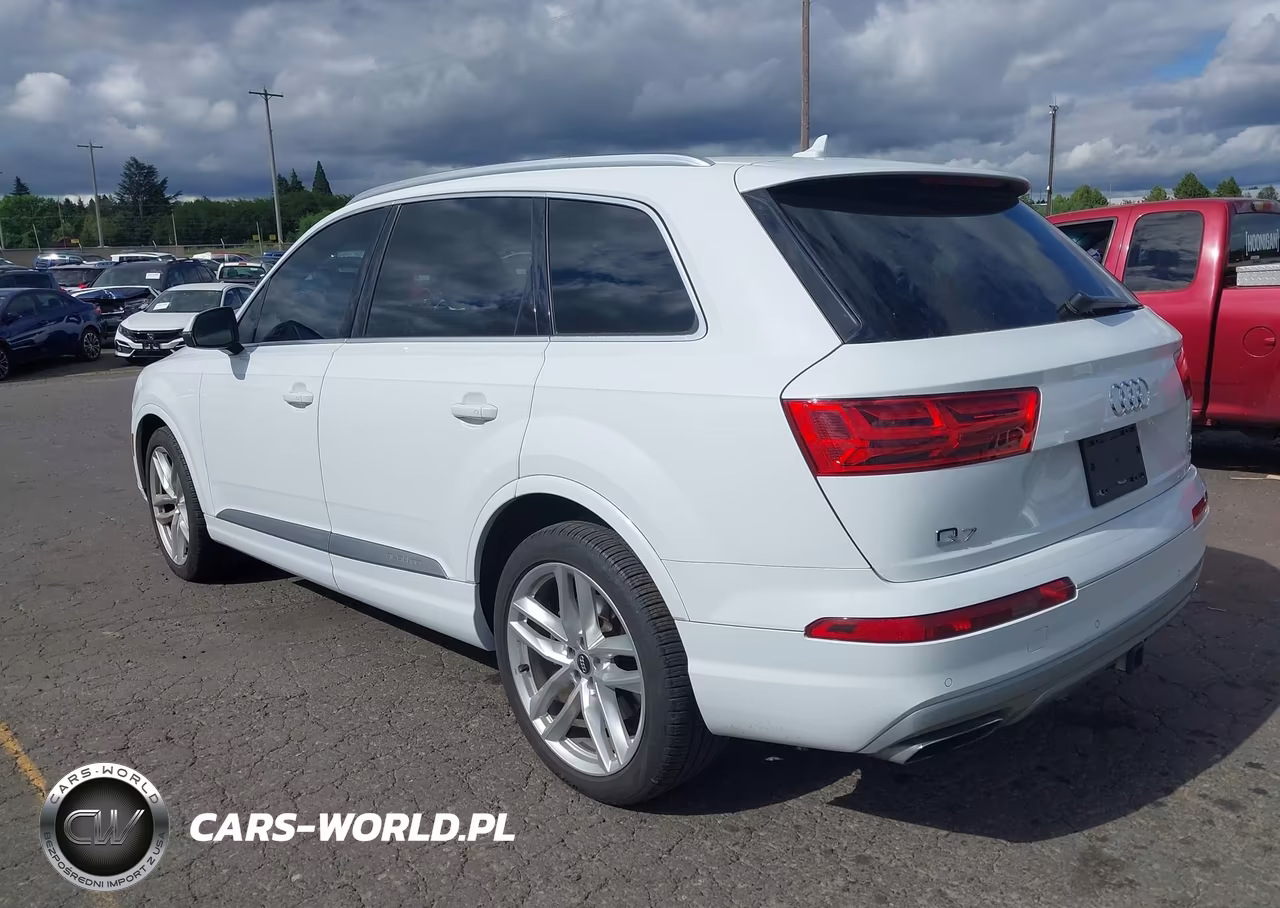 2017 Audi Q7 3.0T Premium VIN:WA1VABF72HD047869 - 3