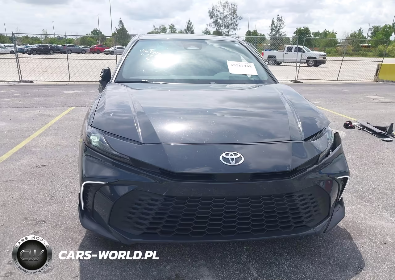 2025 Toyota Camry Se VIN:4T1DAACK1SU184826 - 13
