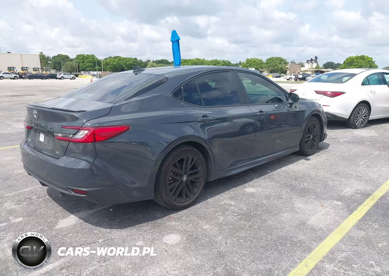 2025 Toyota Camry Se VIN:4T1DAACK1SU184826 - 4