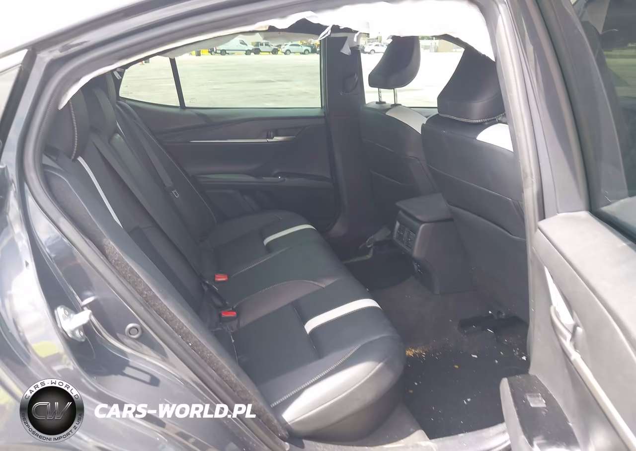 2025 Toyota Camry Se VIN:4T1DAACK1SU184826 - 8