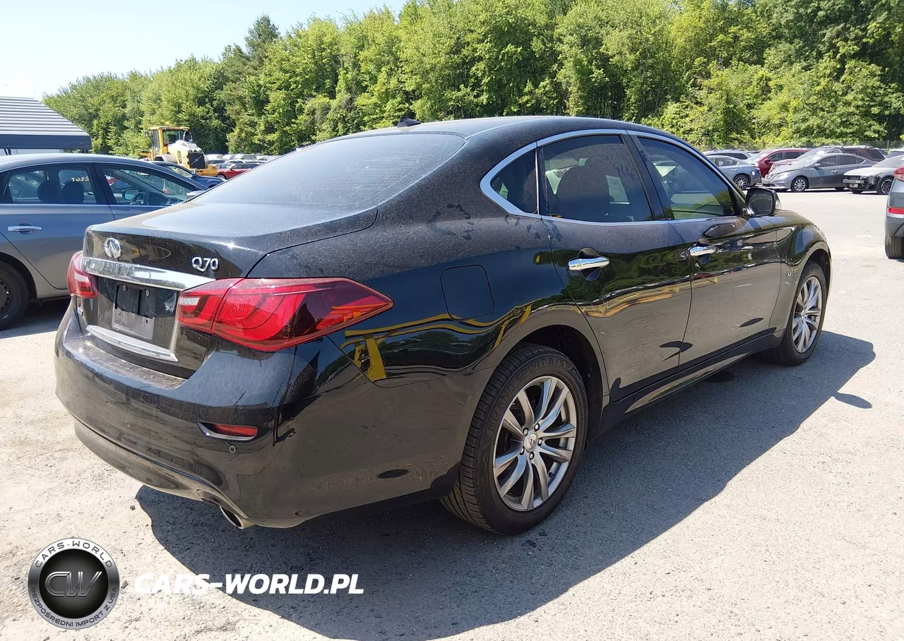 2016 Infiniti Q70 3.7X VIN:JN1BY1AR1GM270512 - 4