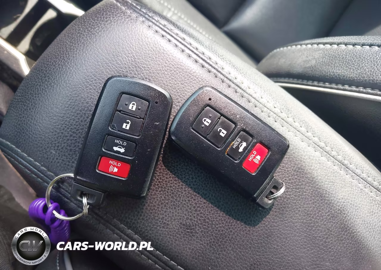 2016 Toyota Corolla S Premium VIN:5YFBURHE8GP446124 - 11