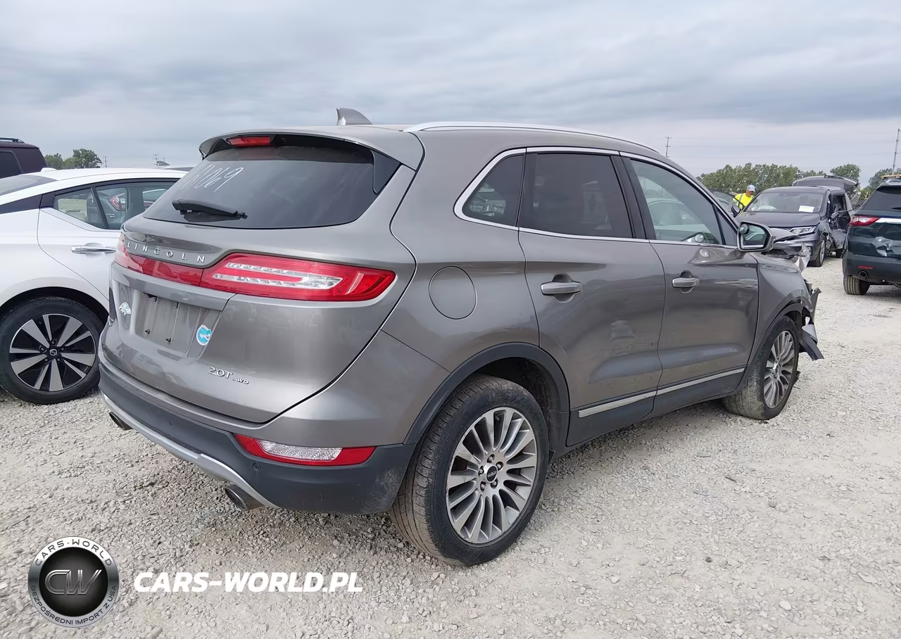 2017 Lincoln Mkc Reserve VIN:5LMCJ3D96HUL61069 - 4