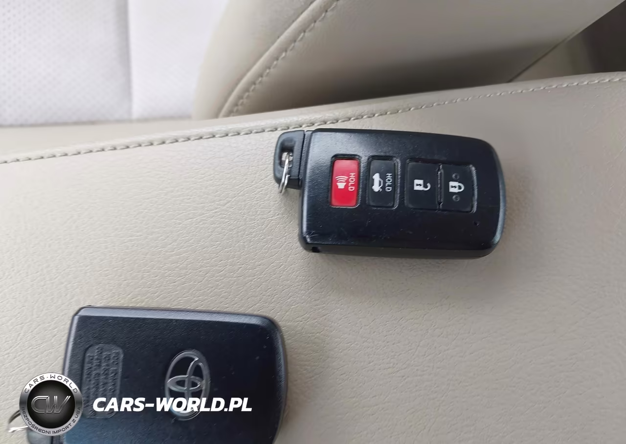 2014 Toyota Camry Hybrid Xle VIN:4T1BD1FK7EU121079 - 11