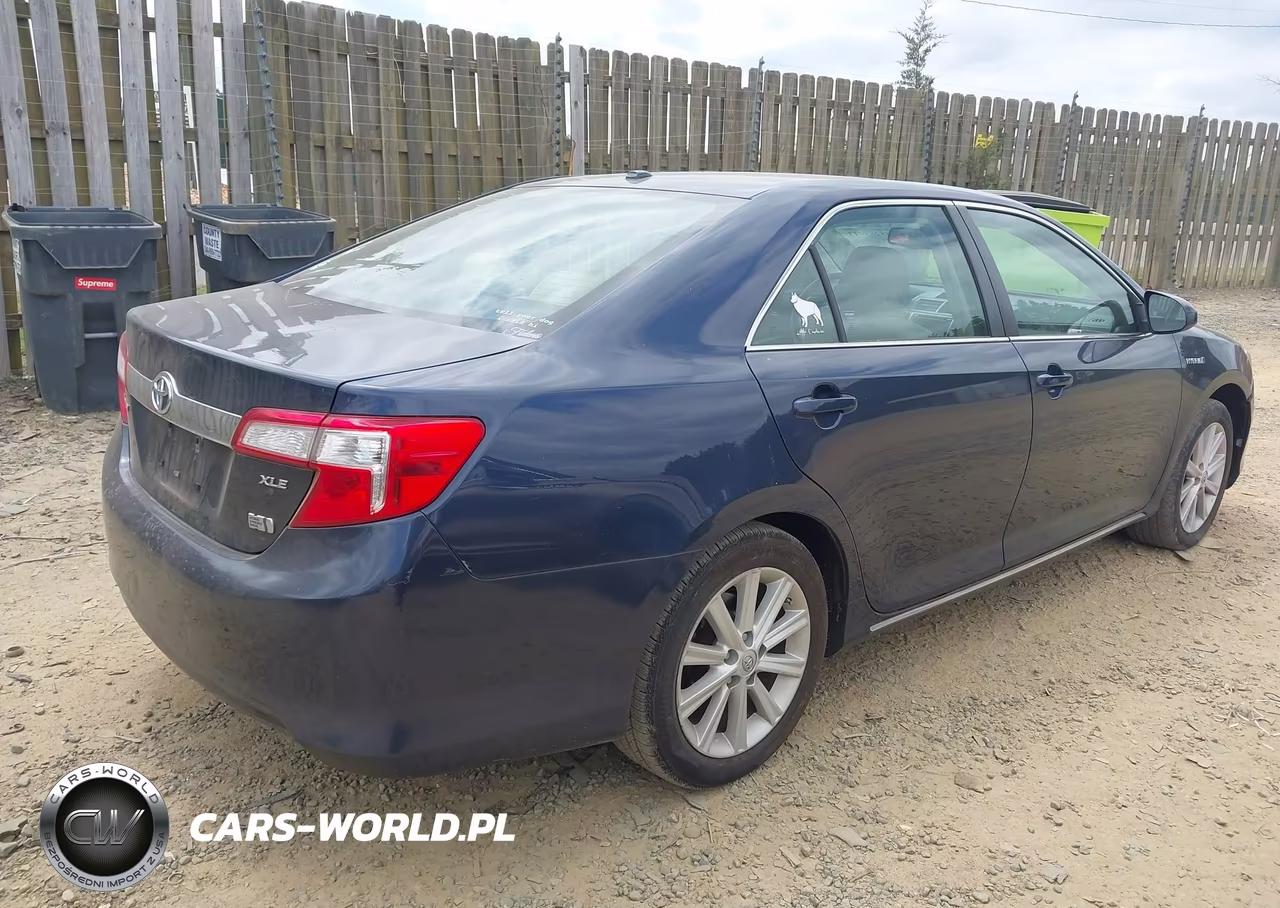 2014 Toyota Camry Hybrid Xle VIN:4T1BD1FK7EU121079 - 4