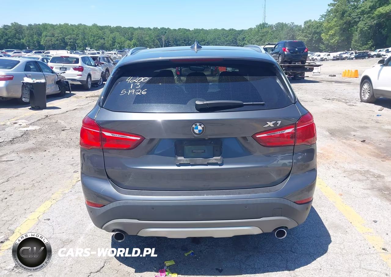 2018 BMW X1 xDrive28I VIN:WBXHT3C33J5L24200 - 16