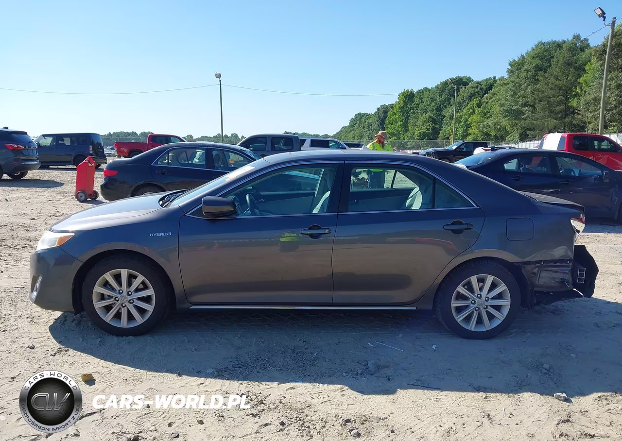 2013 Toyota Camry Hybrid Xle VIN:4T1BD1FK7DU069838 - 14
