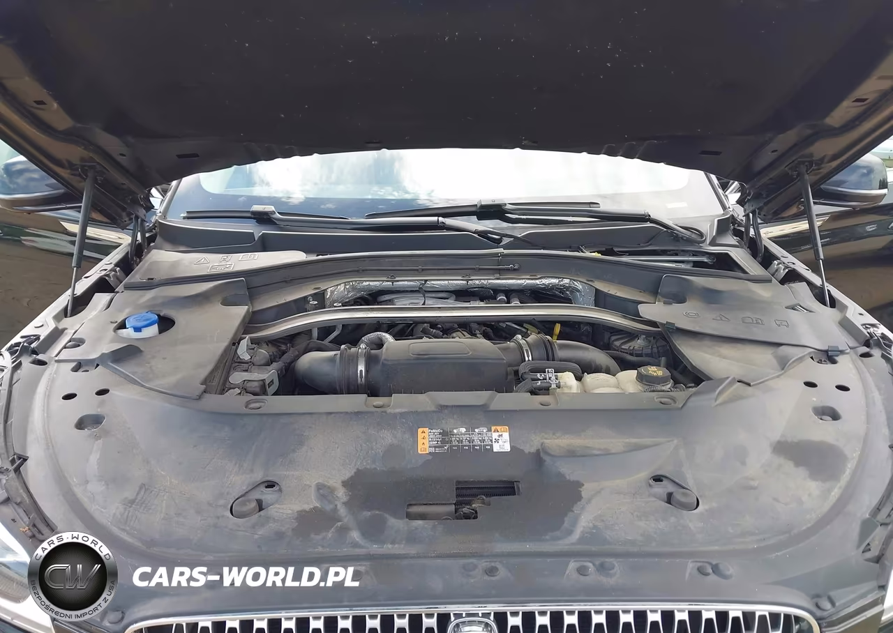 2020 Lincoln Aviator Reserve VIN:5LM5J7XC8LGL02720 - 10