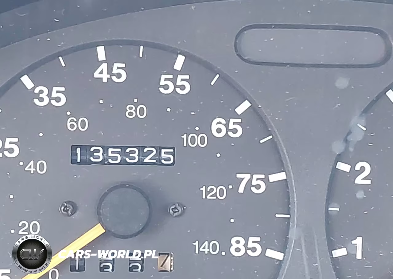 1998 Chevrolet Metro VIN:2C1MR2265W6703174 - 16