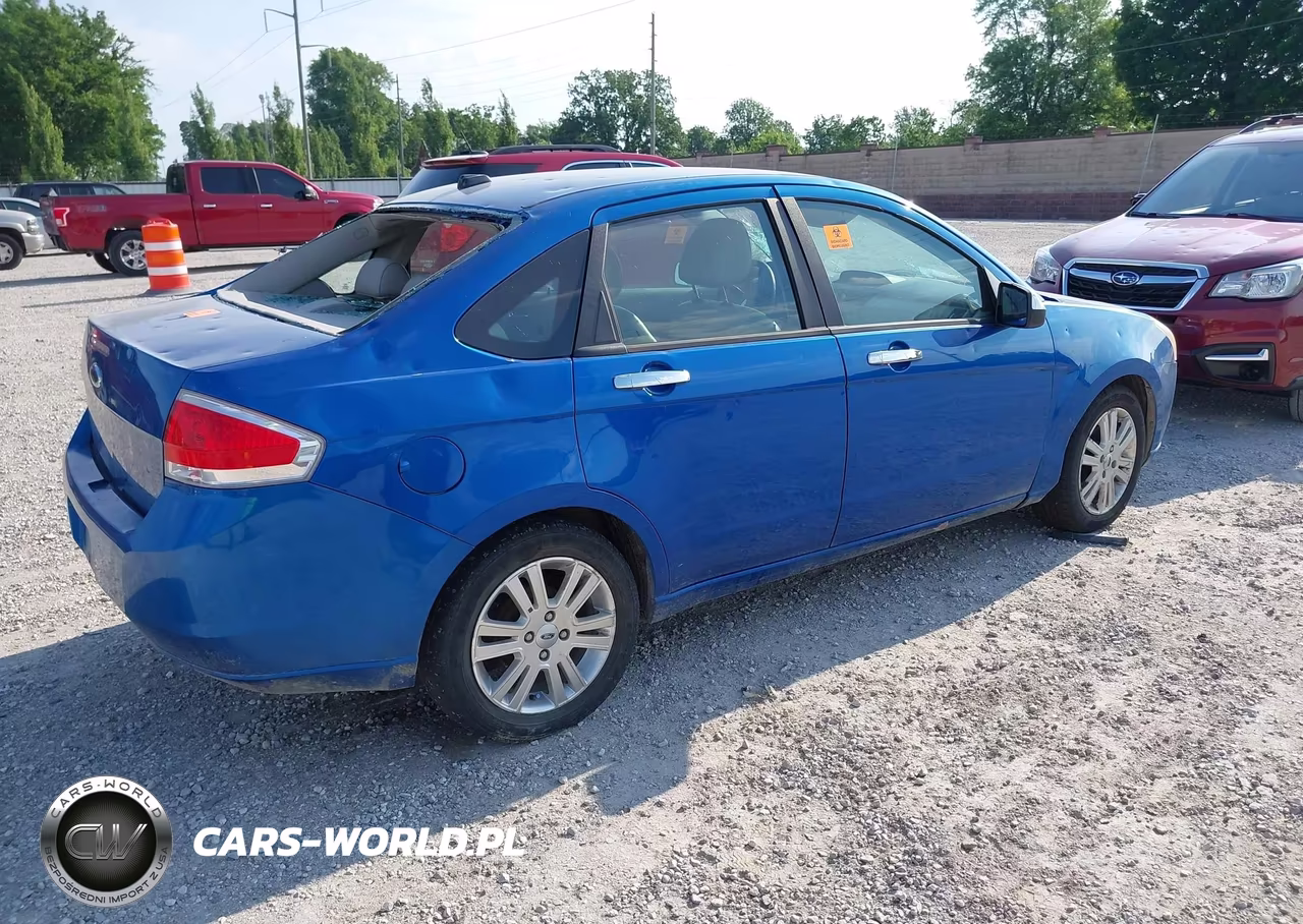 2010 Ford Focus Sel VIN:1FAHP3HN3AW232967 - 4