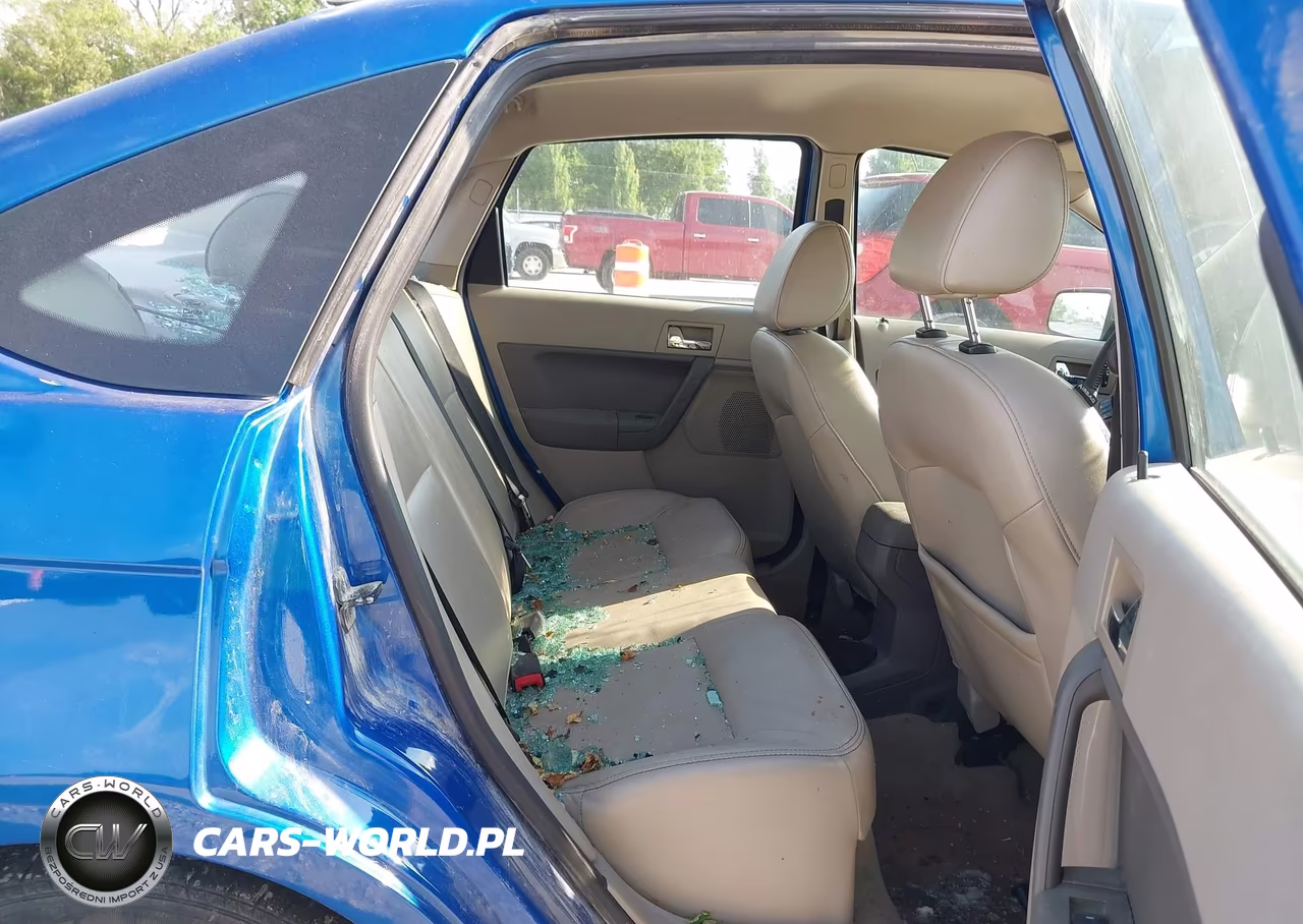 2010 Ford Focus Sel VIN:1FAHP3HN3AW232967 - 8