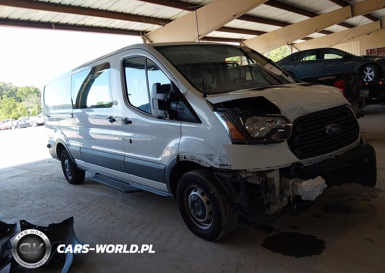 2016 Ford Transit-150 – zdjęcie 1 z 17