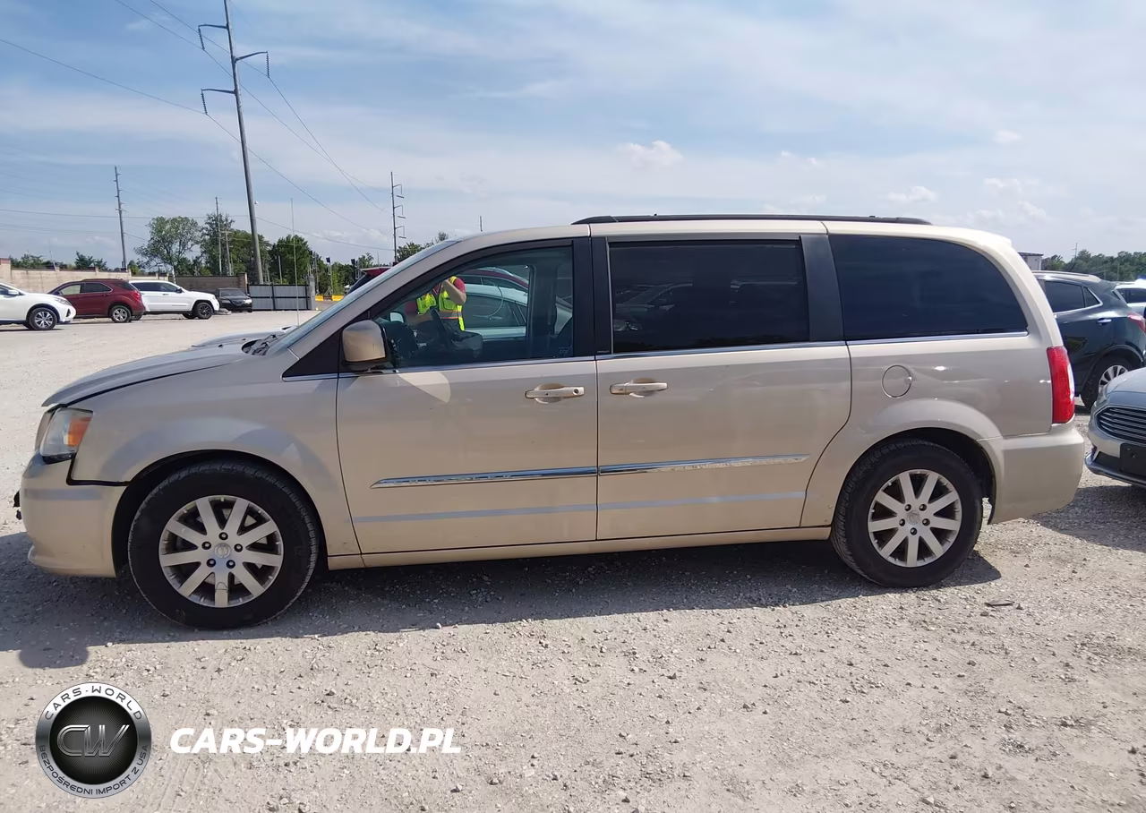 2013 Chrysler Town & Country Touring VIN:2C4RC1BG5DR631062 - 14
