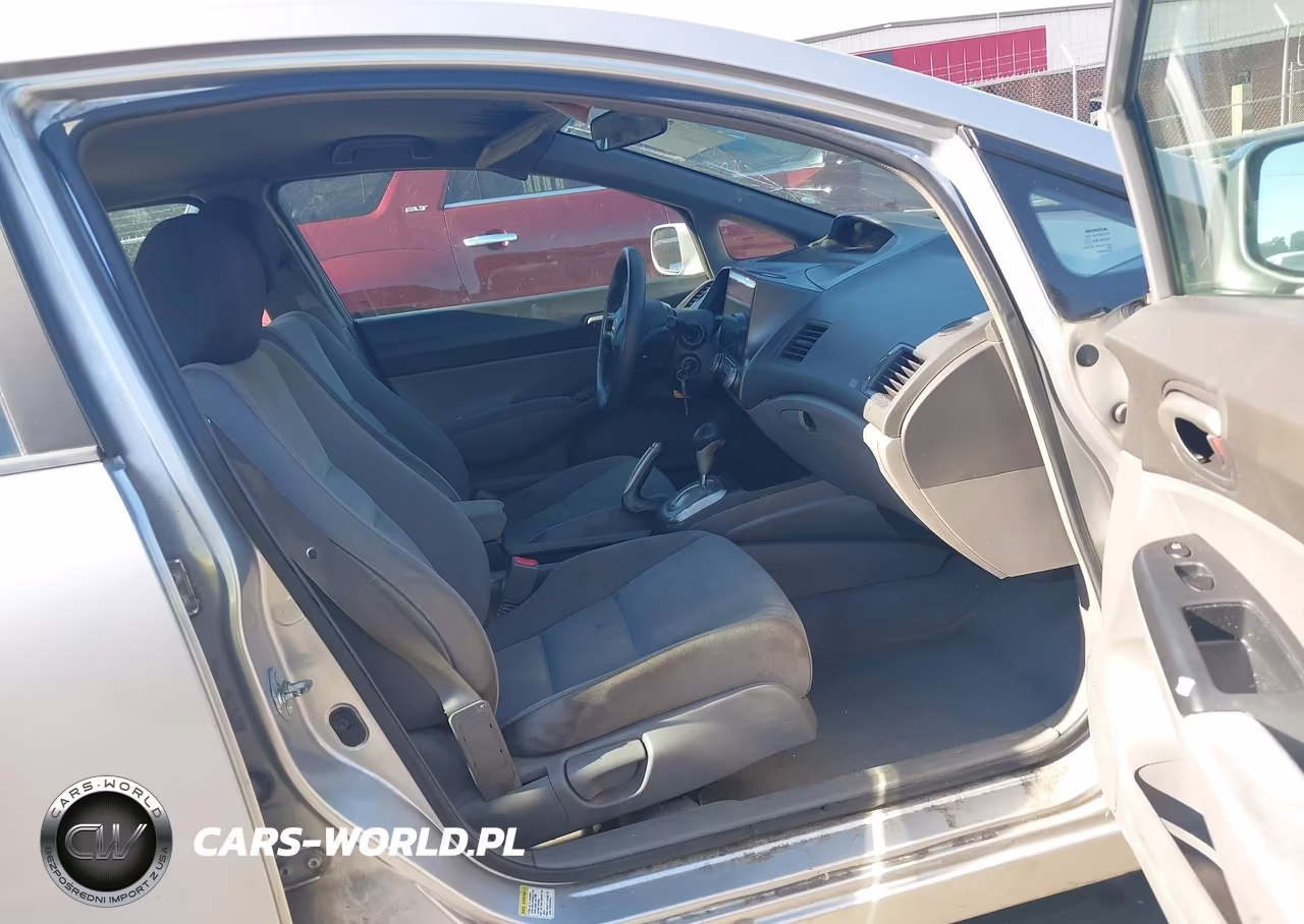 2008 Honda Civic Lx VIN:1HGFA16508L033561 - 5