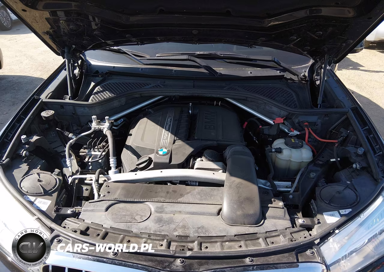 2017 BMW X5 xDrive35I VIN:5UXKR0C36H0V73225 - 10