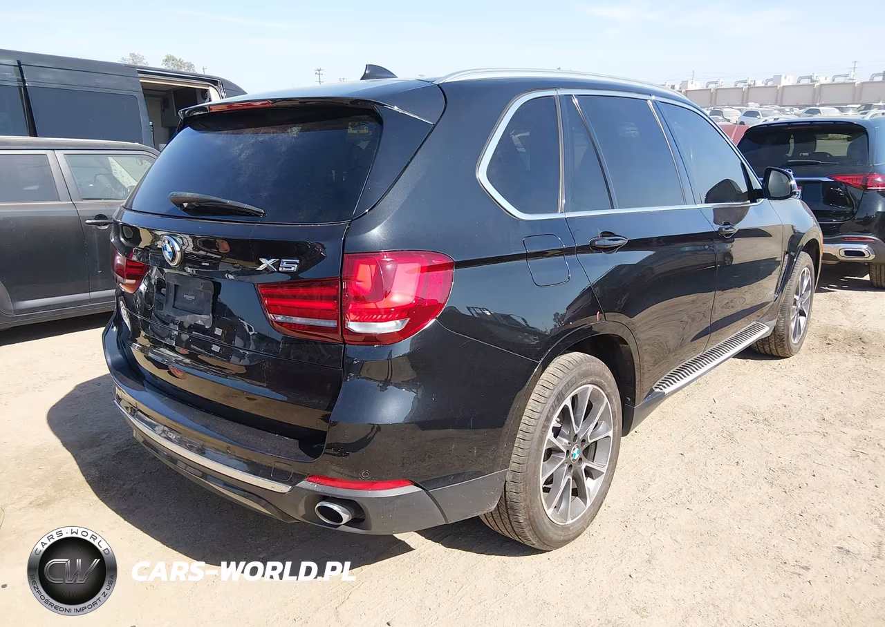 2017 BMW X5 xDrive35I VIN:5UXKR0C36H0V73225 - 4
