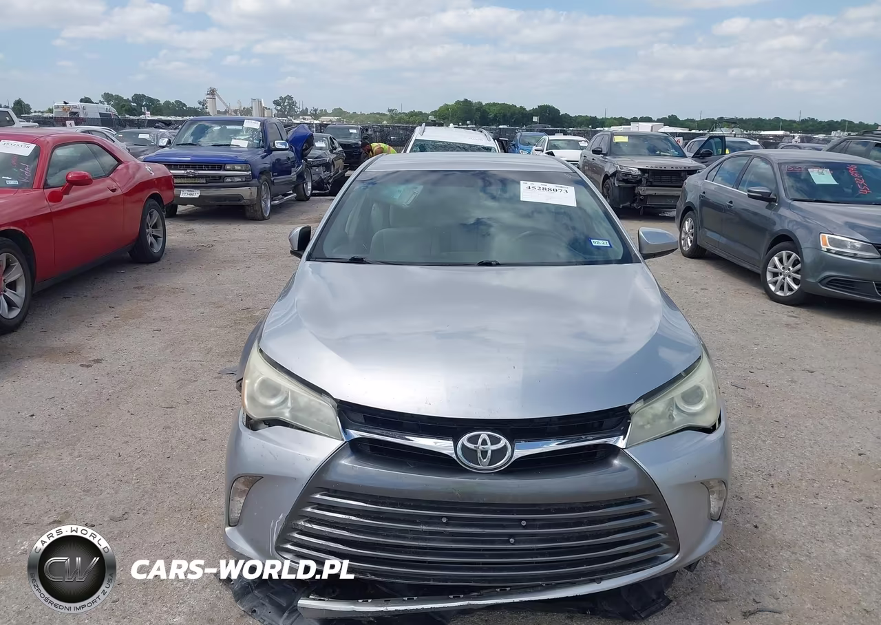 2015 Toyota Camry Le VIN:4T4BF1FK1FR465234 - 12