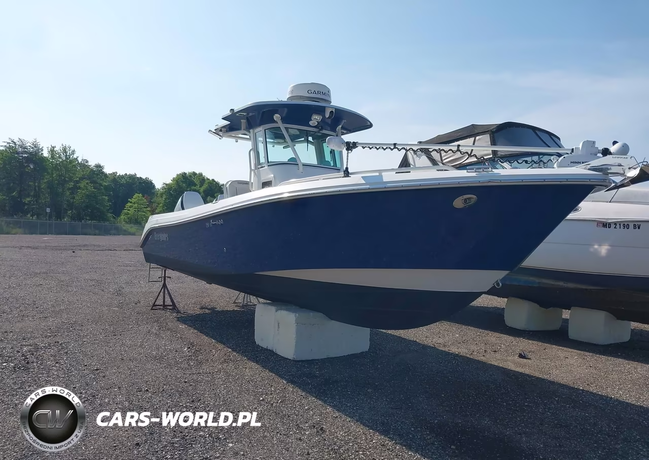 2007 Everglades Center Console