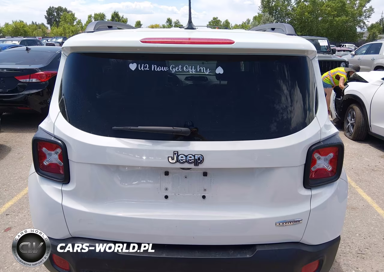 2016 Jeep Renegade Latitude VIN:ZACCJABT3GPD83511 - 17