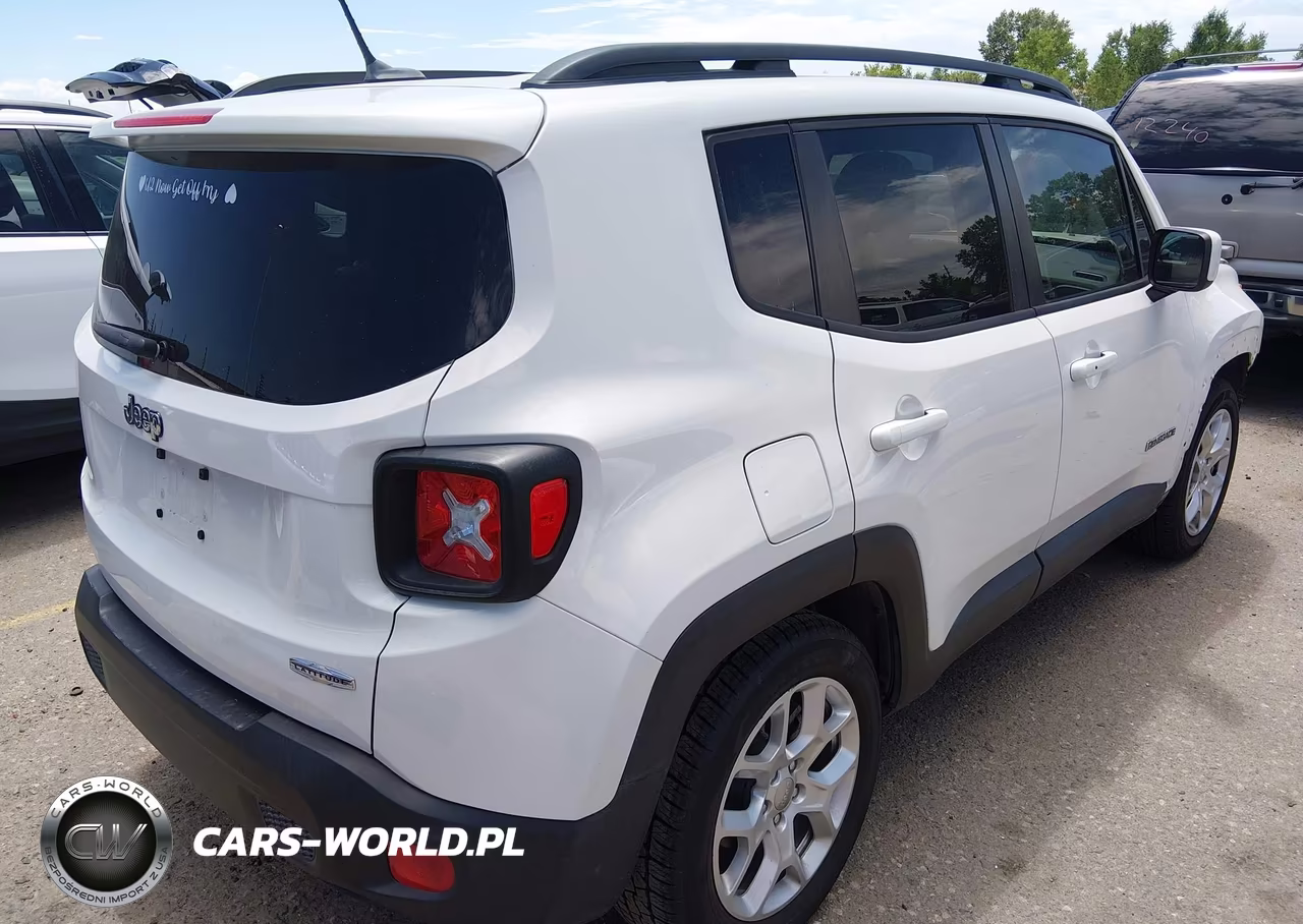 2016 Jeep Renegade Latitude VIN:ZACCJABT3GPD83511 - 4