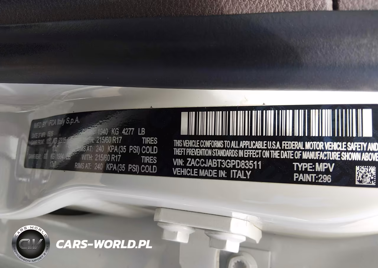 2016 Jeep Renegade Latitude VIN:ZACCJABT3GPD83511 - 9