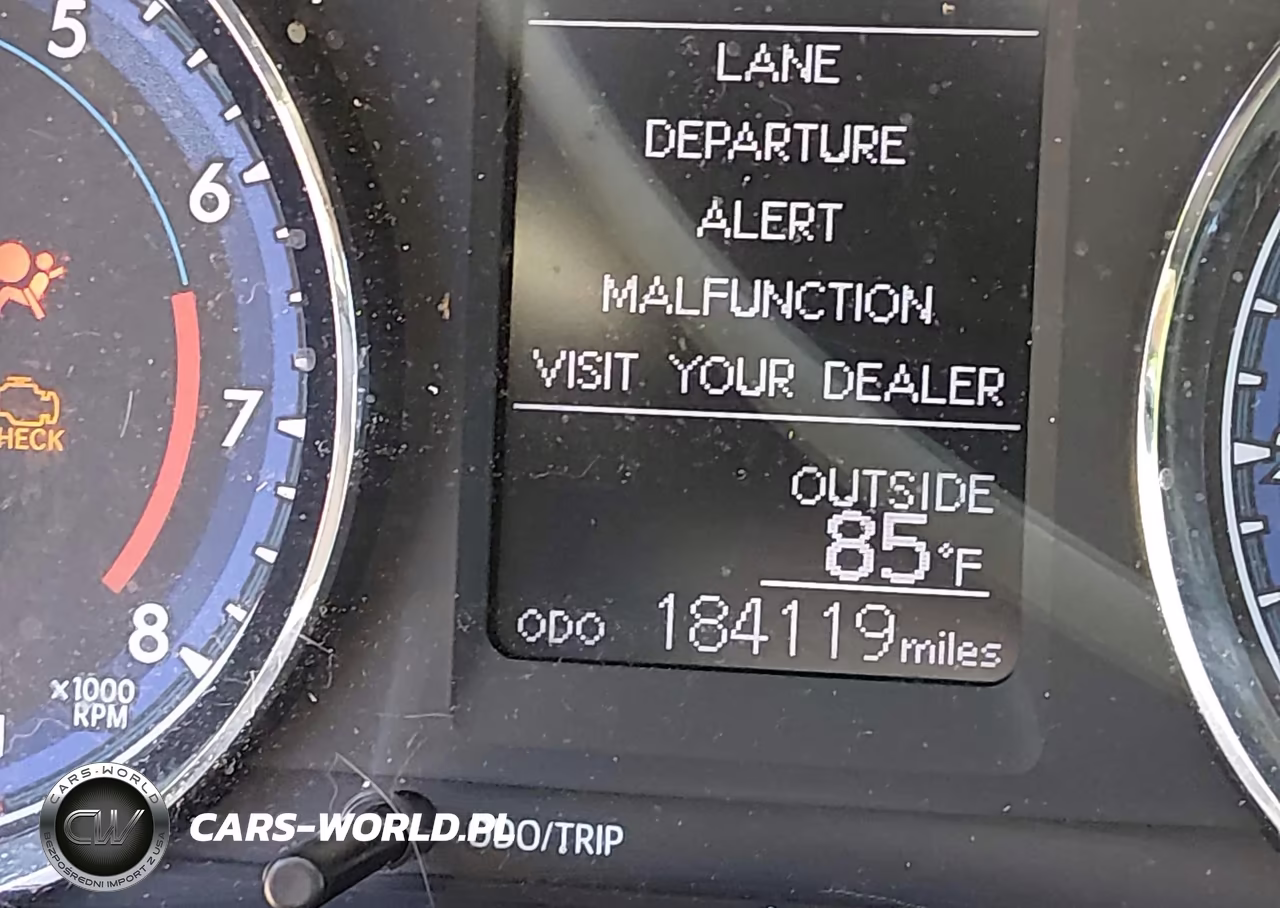 2017 Toyota Corolla Le VIN:2T1BURHE7HC751342 - 16