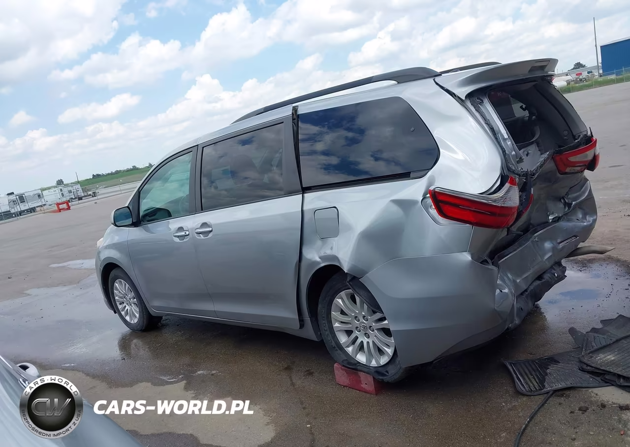 2017 Toyota Sienna Xle Premium 8 Passenger VIN:5TDYZ3DCXHS854792 - 14