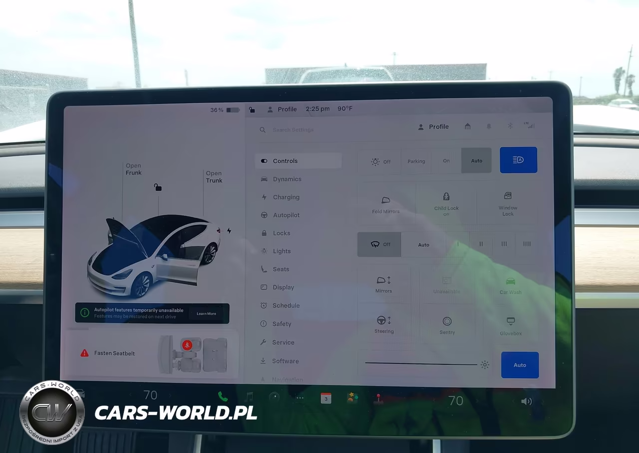 2018 Tesla Model 3 Long Range-Mid Range VIN:5YJ3E1EA6JF126470 - 18