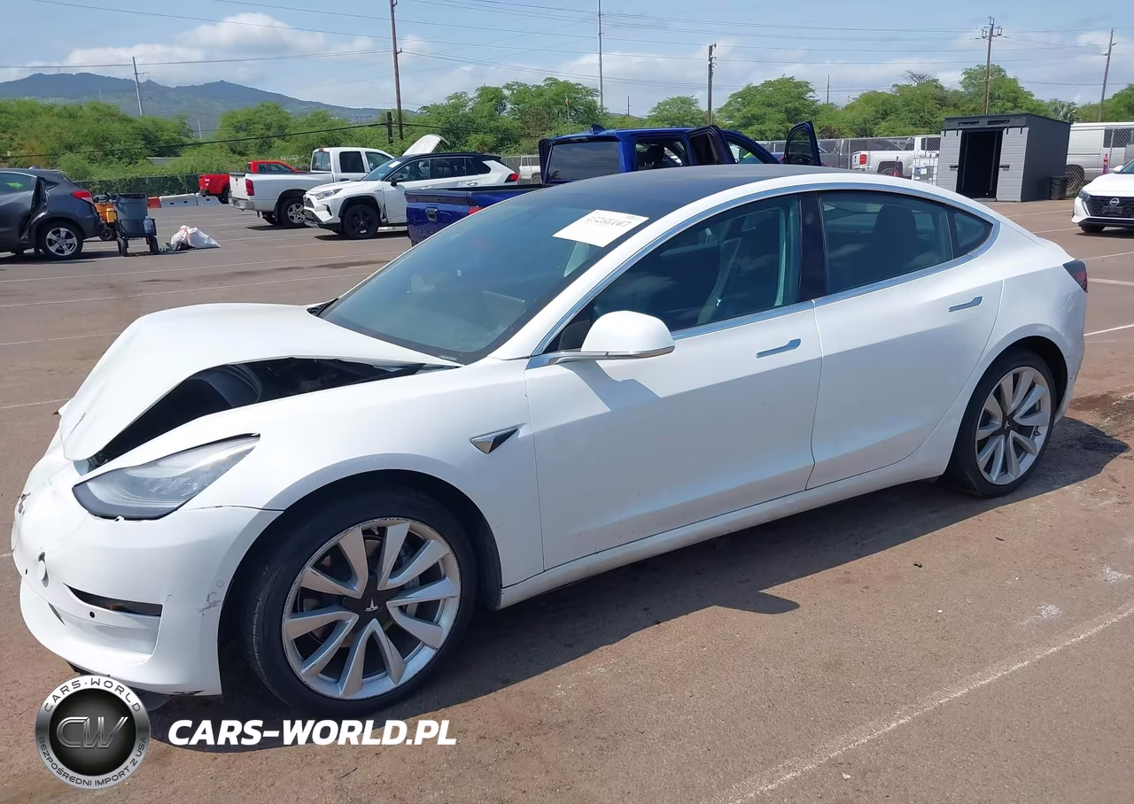 2018 Tesla Model 3 Long Range-Mid Range VIN:5YJ3E1EA6JF126470 - 2