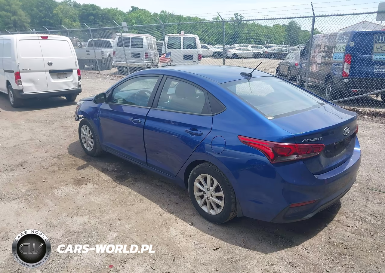 2018 Hyundai Accent Sel VIN:3KPC24A30JE026890 - 3