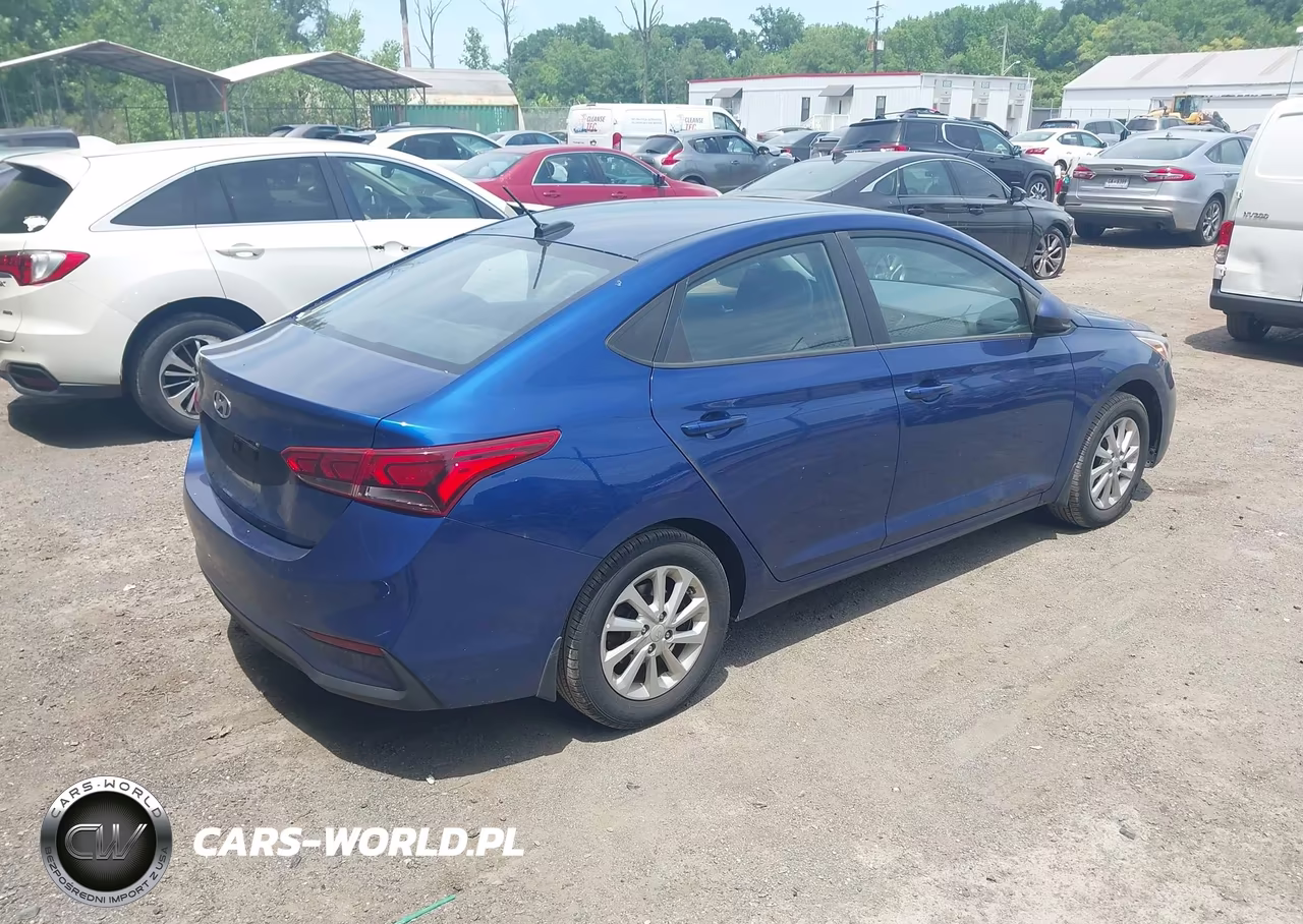 2018 Hyundai Accent Sel VIN:3KPC24A30JE026890 - 4