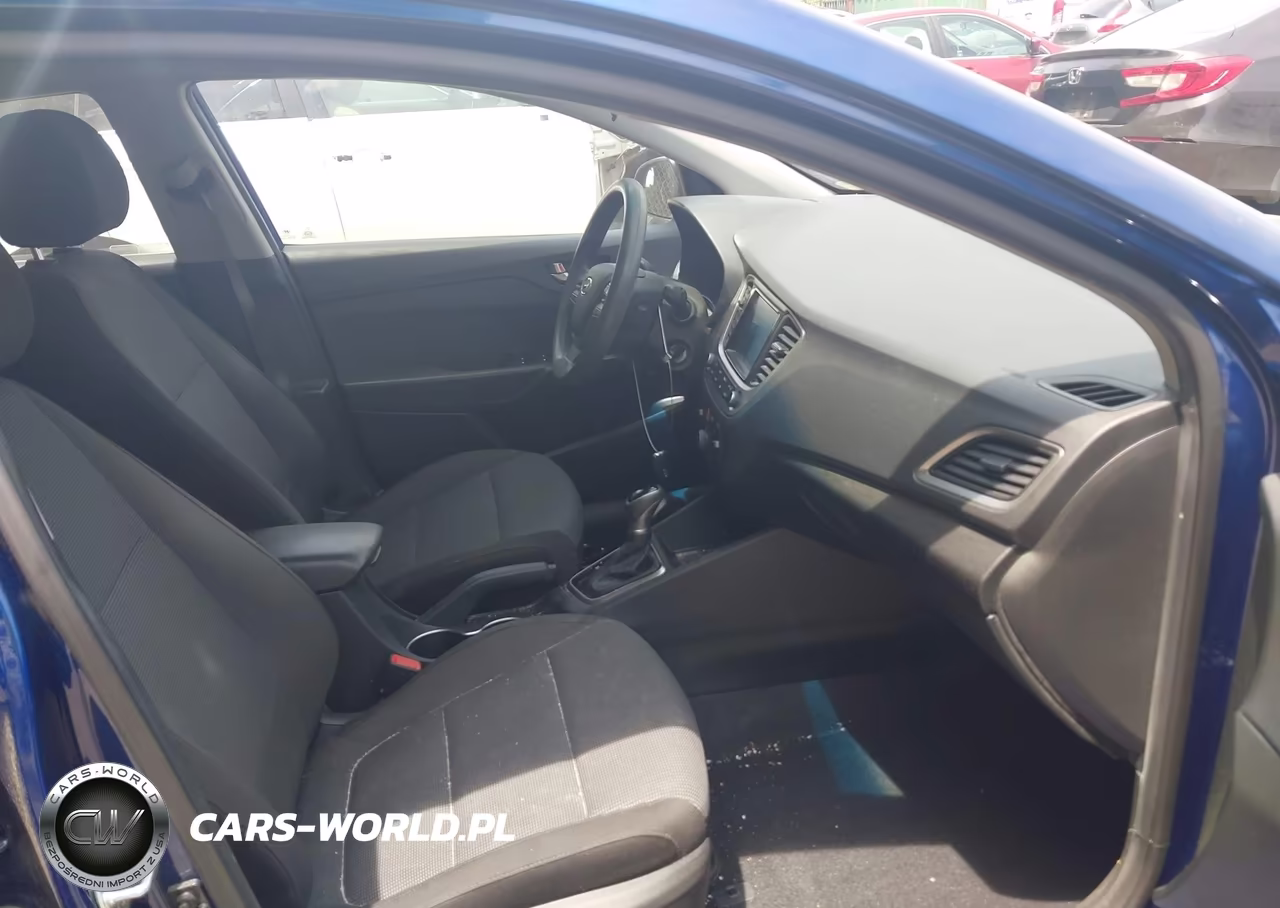 2018 Hyundai Accent Sel VIN:3KPC24A30JE026890 - 5